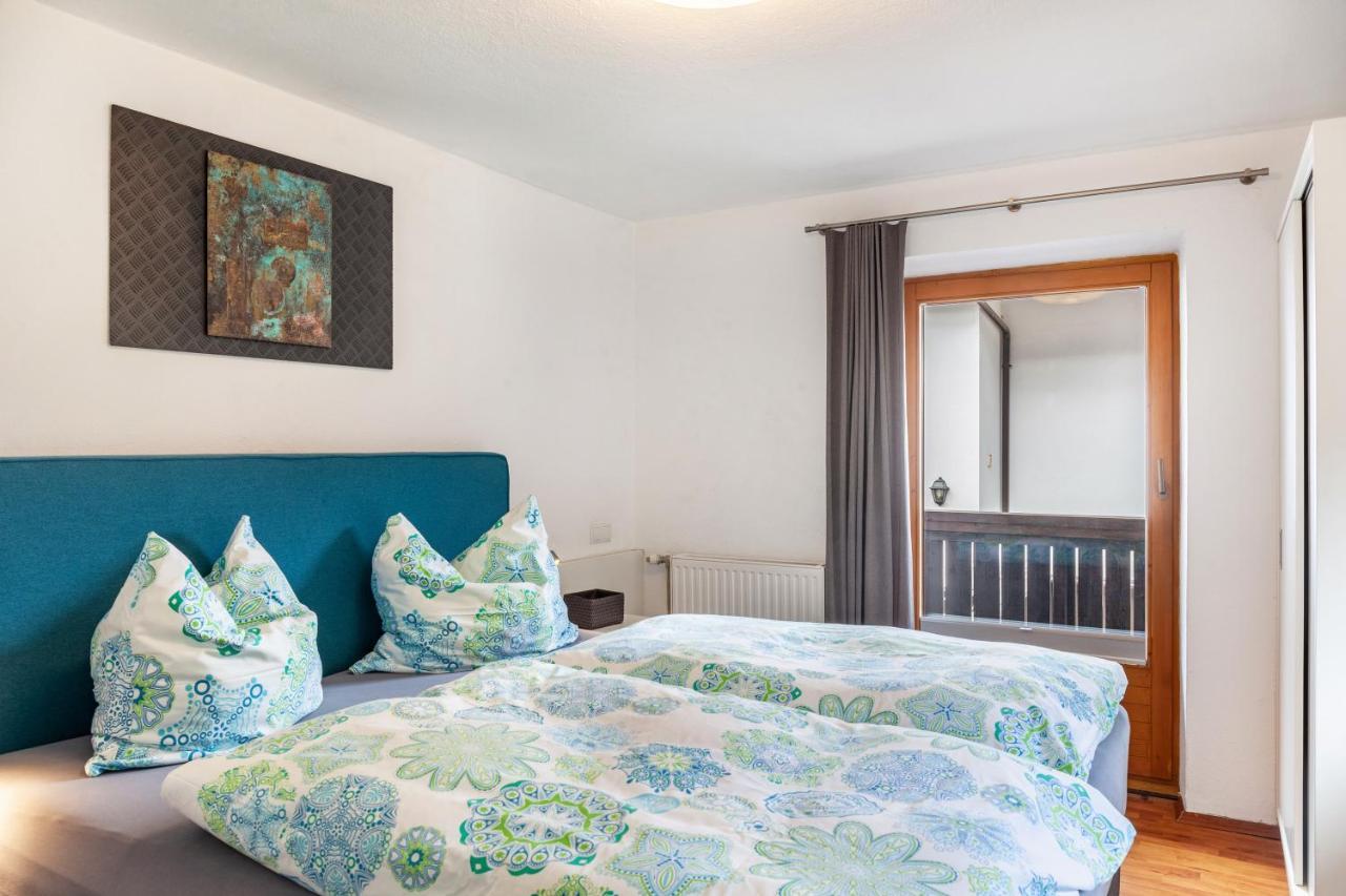 Ferienwohnung Galerie Kaiser Mayrhofen Exterior foto